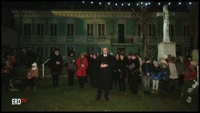 A HIT gyertyájának meggyújtása Baróton