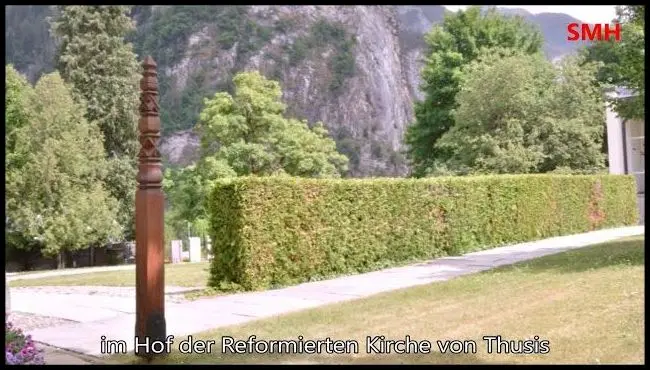 Kopjafa a svájci hegyek között