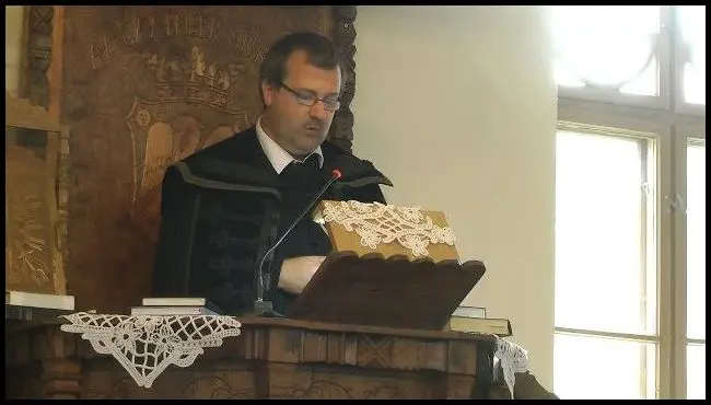 Igét hirdet Fancsal Zsolt református lelkész