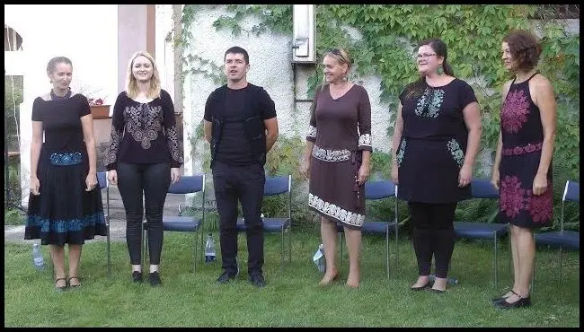 Népdalaink bűvöletében, beszélgetés Bujka énekegyüttes tagjaival