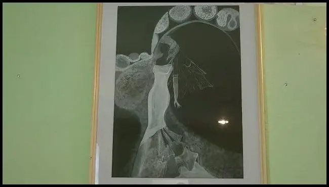 Dénes Rózália festmény és grafika kiállítása Középajtán