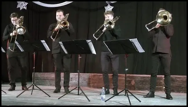 Adventi Harsonamuzsika-Four Bones Quartet
