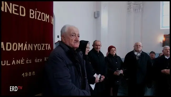 2025 Felsőrákoson köszöntötték azokat a párokat, akik immár 10, 20, 25, 30, 40, 50 vagy akár 60 éve kitartanak egymás mellett. Beszélgessetek a házasságotokért!