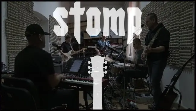 2025 Beszélgetés az erdővidéki rockzenei múltról, jelenről a STOMP együttes tagjaival és szemelvények az együttes decemberi koncertjéből. STOMP
